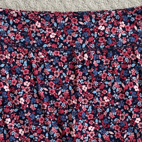 J. Jill Fit A-Line Knit Skort Size Large Floral Stretch Summer Athleisure NWOT - Picture 2 of 10